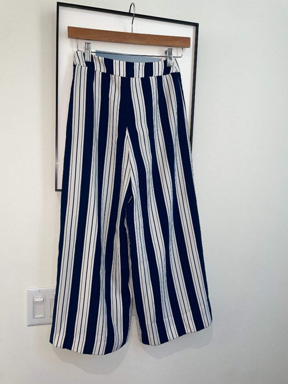 H&M navy/white striped work pants